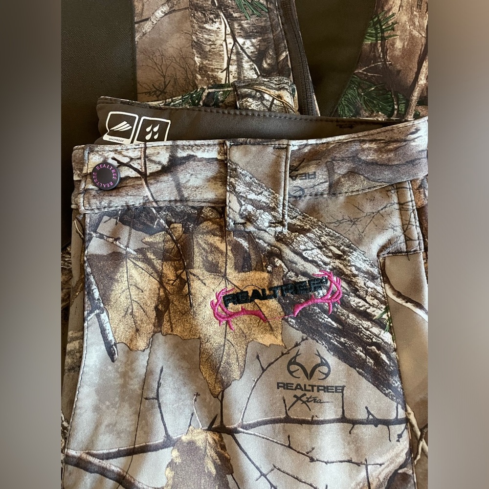 Camo pants